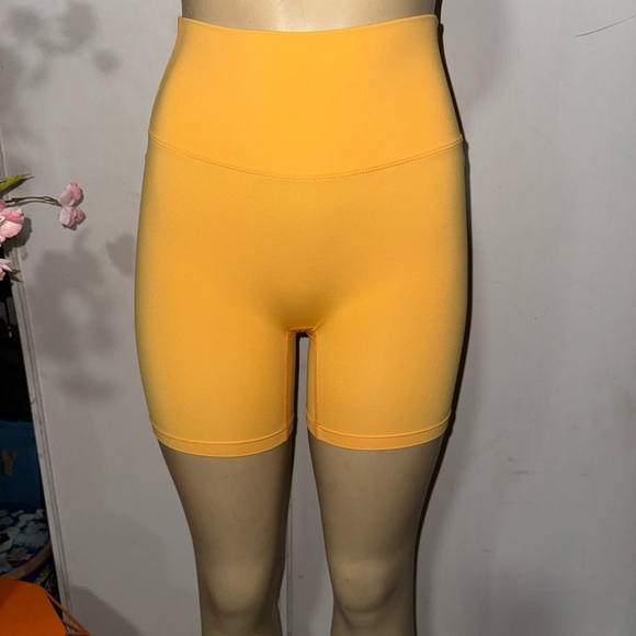 High-Waisted Yellow Women's Shorts [no size tag] - Picture 2 of 7